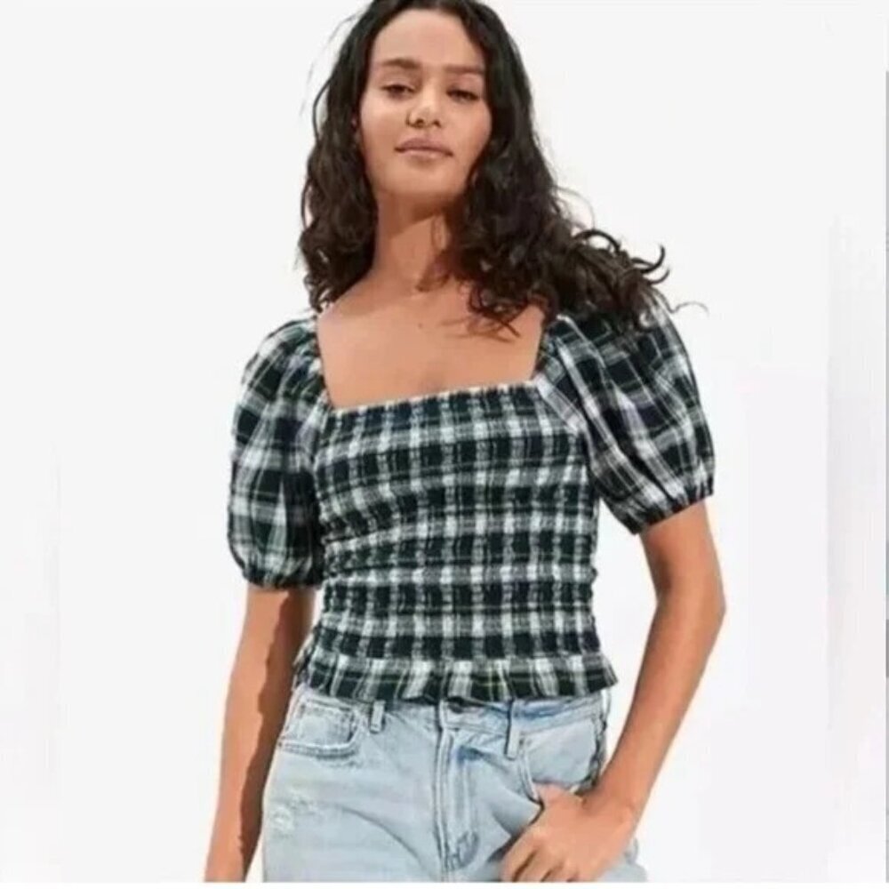 AMERICAN EAGLE Plaid Smocked Puff Sleeve Cropped Top - Size Small